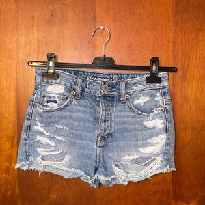 size 0 American Eagle shorts